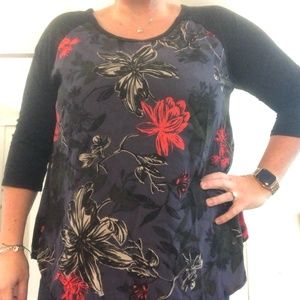 Super soft Le Lis top